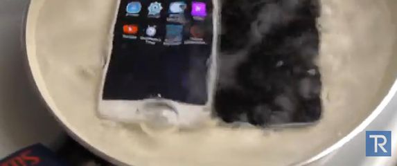 Test: iPhone 6 i Samsung Galaxy S6 doslovno skuhani u vodi; što mislite koji je telefon 'preživio'?
