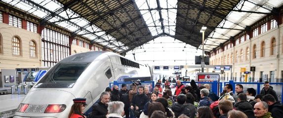 Štrajk željezničara u Francuskoj (Foto: AFP)