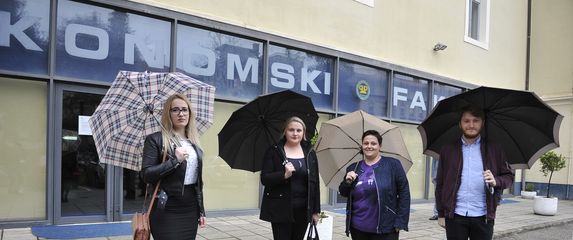 Tim \'\'Arbitrum\'\' s riječkog Ekonomskog fakulteta (Foto: Ekonomski fakultet Rijeka)