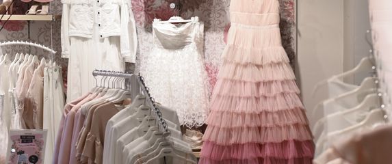 Wedding & Party kolekcija brenda Naf Naf