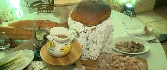 Blagdanska gozba (Foto: Dnevnik.hr)