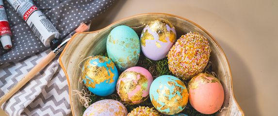 Pastelno- zlatna uskrsna jaja na tri načina