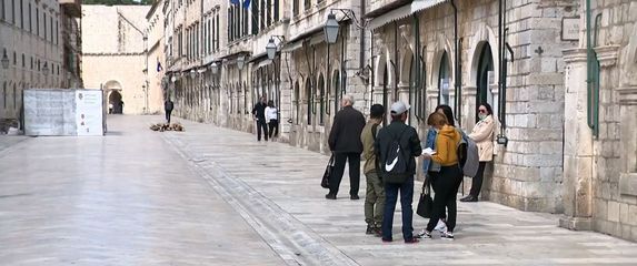 Turisti zapeli u Dubrovniku tijekom epidemije koronavirusa
