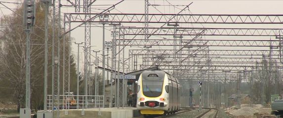 Križevačka željeznička postaja