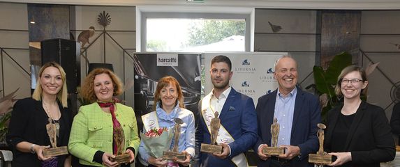 Odabrani Vinska Dama i Vinski Gospodin - 12