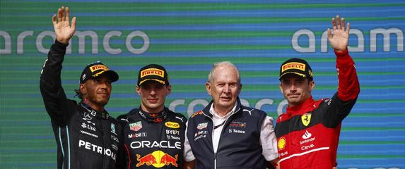 Hamilton, Verstappen i Leclerc (skroz desno)