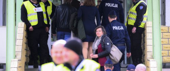 Poljska policija upala u školu ruskog veleposlanstva - 5