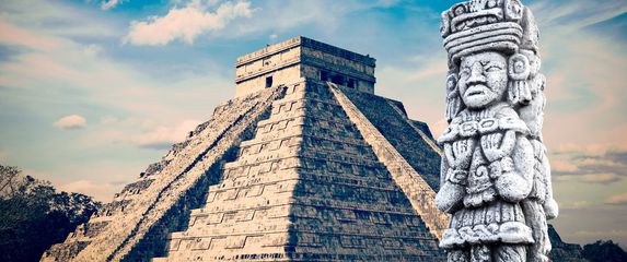 Majanska piramida i tradicionalna umjetnost