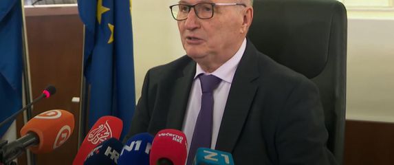 Ustavni sud odlučio o Zoranu Milanoviću (Na slici Miroslav Šeparović, predsjednik Ustavnog suda)