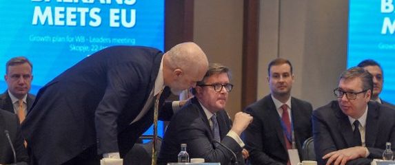 James O'Brien i Aleksandar Vučić