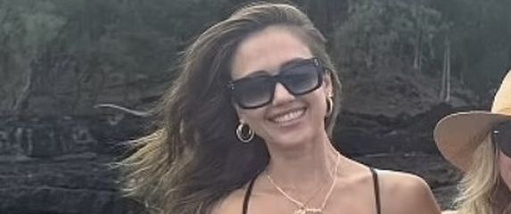 Jessica Alba na odmoru - 2