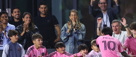 Messijevo slavlje s obitelji i prijateljima