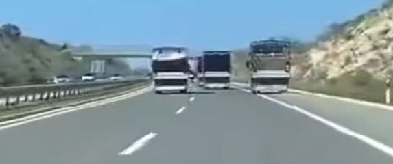 Kamioni na autocesti