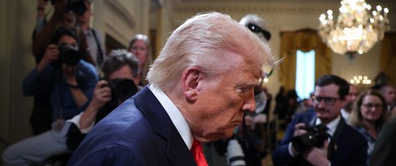 Donald Trump, predsjednik SAD-a - 1