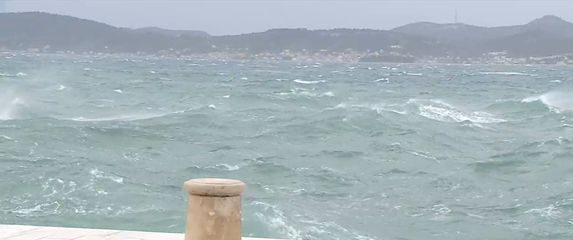 Jugo radi probleme - 6