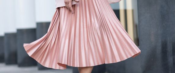 Plisirane suknje hit su i ovoga proljeća