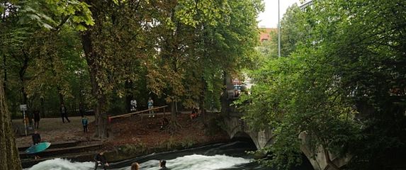 Eisbachwelle - ilustracija - 3