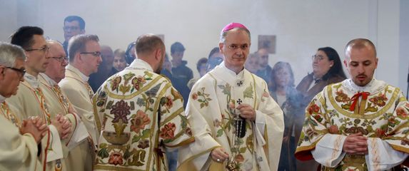 Nadbiskup Dražen Kutleša