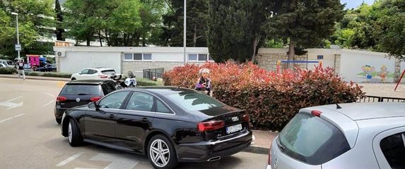 Parkiranje župana Dobroslavića