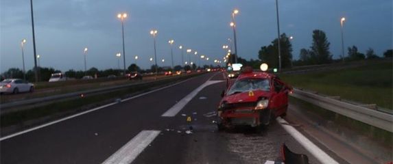 Posljedice prometne nesreće na autocesti A3 - 1