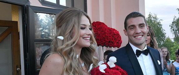 Izabel i Mateo Kovačić na svom vjenčanju