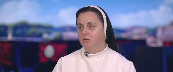 izv. prof. dr. sci. Ana Begić