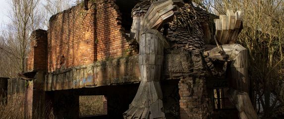 Sedam trolova i čarobni toranj - 9