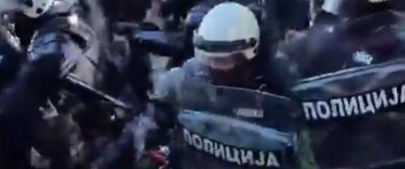 Srpska policija napala studente i građane u Novom Sadu