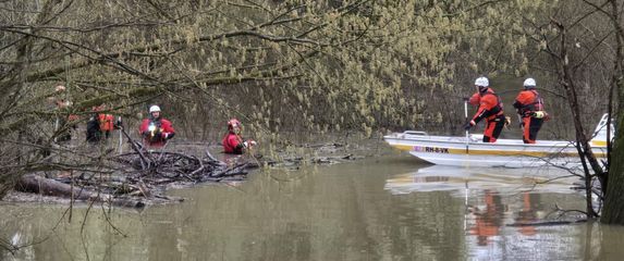 Spašavanje na rijeci Savi - 8