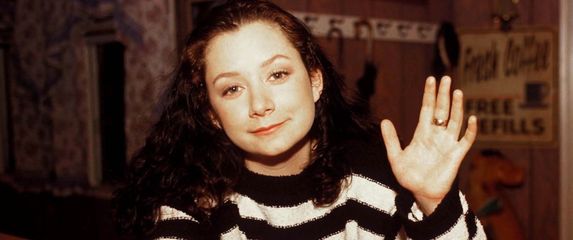 Sara Gilbert - 2