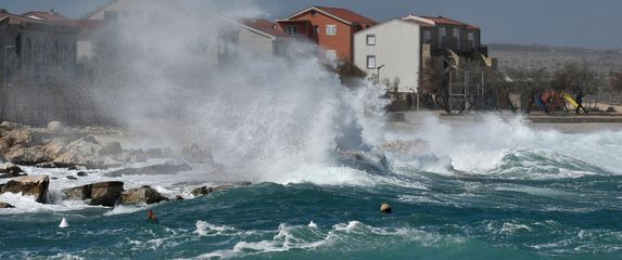 Orkanska bura na Jadranu