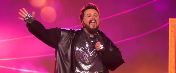 Iva Ajduković kao Jacques Houdek