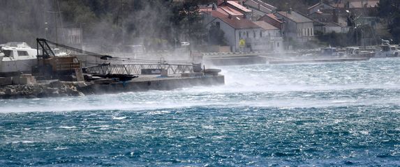 Jaka bura u Bakarskom zaljevu