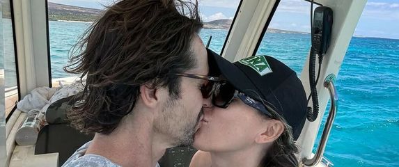 Crystal Harris, James Ward