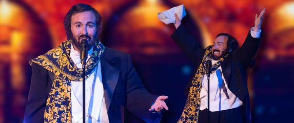 Dora Trogrlić kao Luciano Pavarotti, ep. 6 - 7