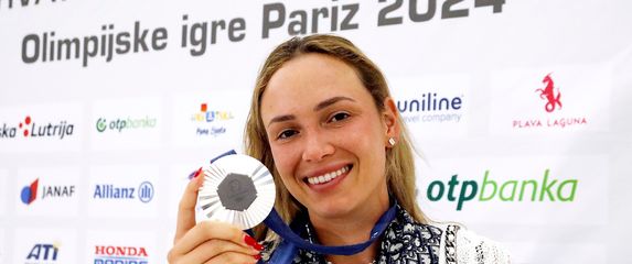 Donna Vekić