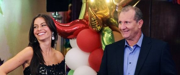Sofia Vergara i Ed O'Neill - 1