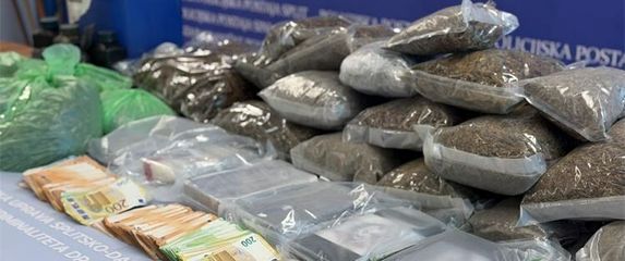 Droga zaplijenjena u Makarskoj