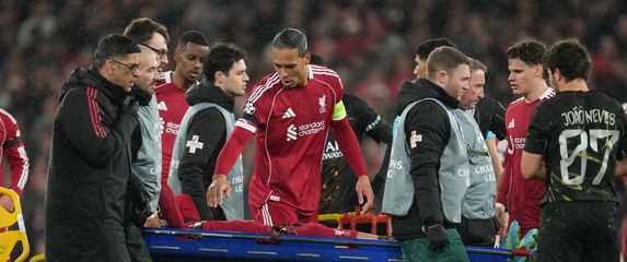 Ozljeda Huga Ekitikea