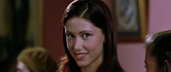 Shannon Elizabeth - 9