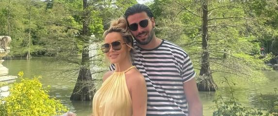 Maja Šuput, Šime Elez