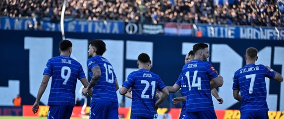 Dion Drena Beljo i igrači Dinama slave pogodak