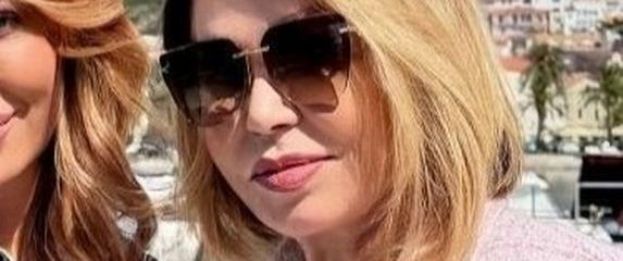 Neda Ukraden i kćer Jelena - 1