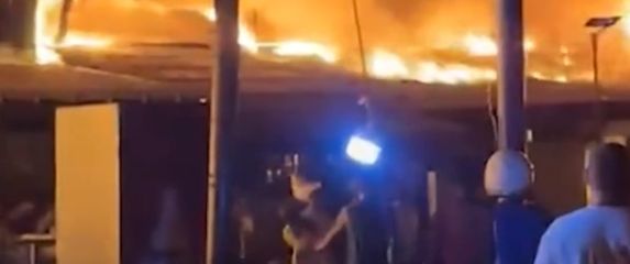 Požar u Maleziji uništio 1000 domova