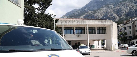 Dojava o bombi u školi u Makarskoj - 3