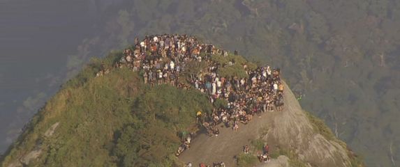 Oko 200 turista ostalo je zarobljeno na vrhu u Rio de Janeiru