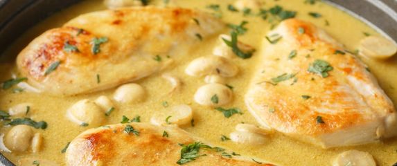 Piletina u umaku Diane