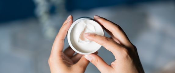 Isprobali smo ritual s magnezijem nakon sporta i dugog dana: Mali korak koji bismo rado ponavljali svaki dan i svaku večer