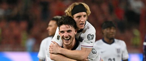 Anthony Gordon i Declan Rice