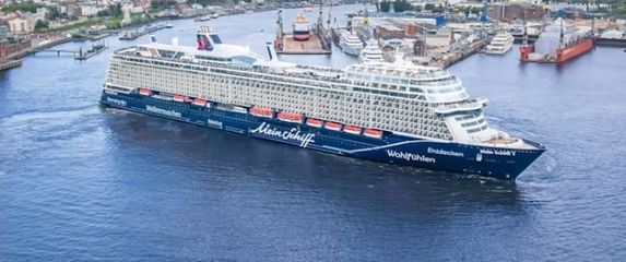 Mein Schiff 7